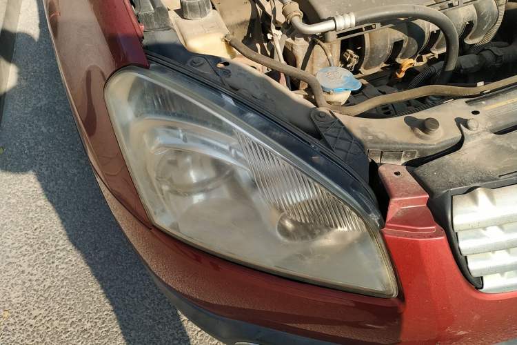 Used Nissan Qashqai 2008 16G Style 5MT 2WD Right Front Headlight