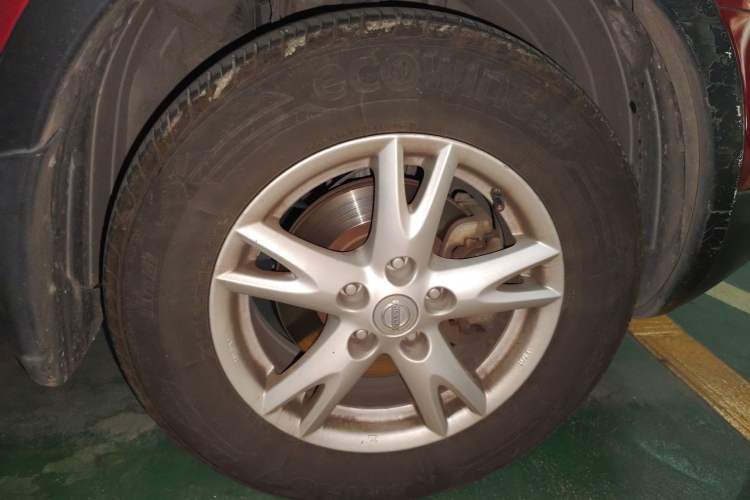 Used Nissan Qashqai 2008 20X LE CVT 2WD Right Front Wheel Hub