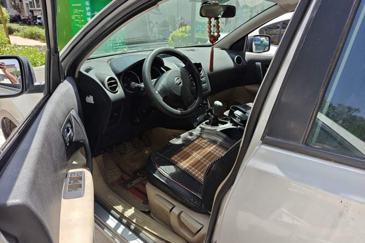 Used Nissan Qashqai 2008 20S Fire 6MT 2WD Driver Seat
