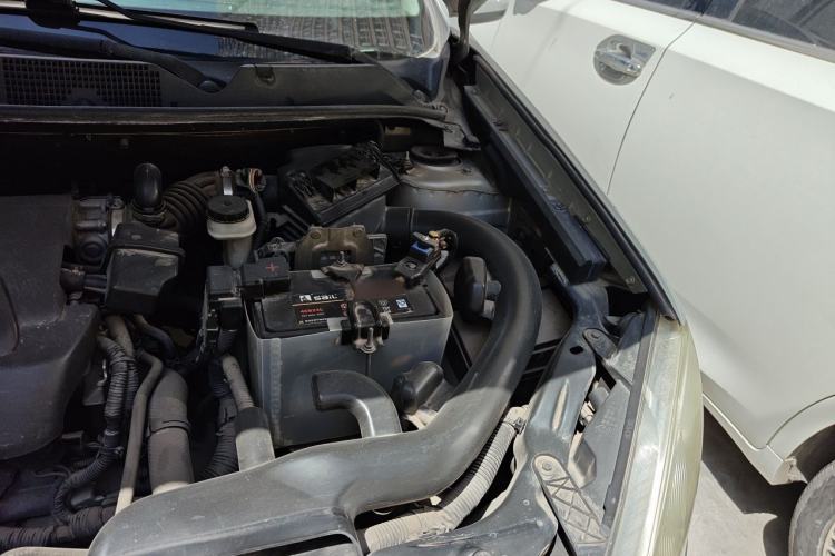 Used Nissan Qashqai 2008 20S Fire 6MT 2WD Engine Bay Left