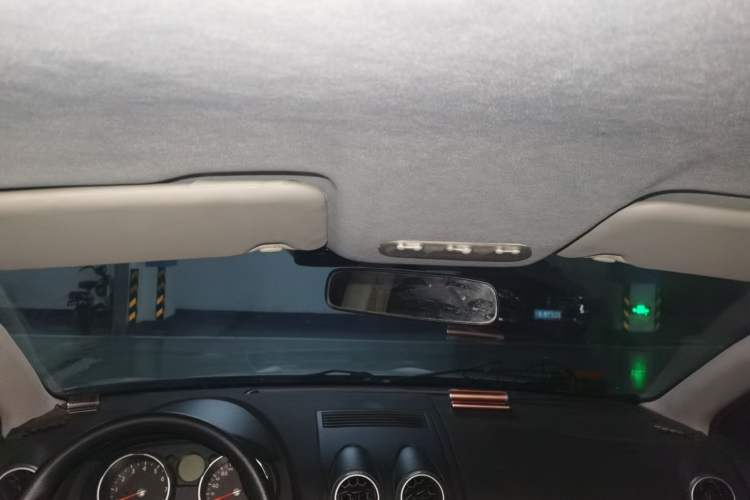 Used Nissan Qashqai 2008 20S Fire 6MT 2WD Headliner