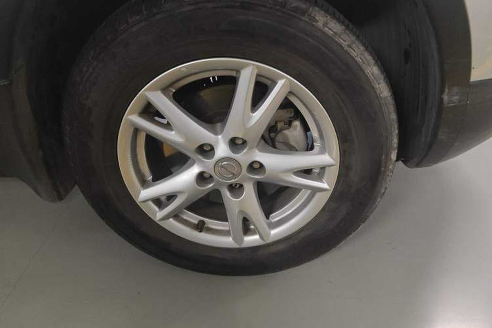 Used Nissan Qashqai 2008 20X LE CVT 2WD Right Front Wheel Hub