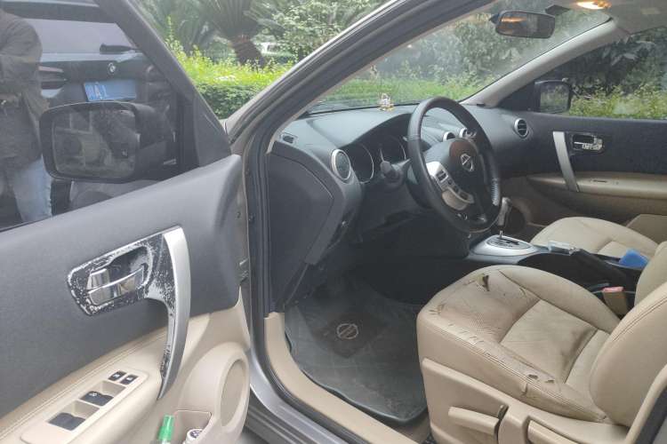Used Nissan Qashqai 2010 20X LE CVT 2WD Driver Seat