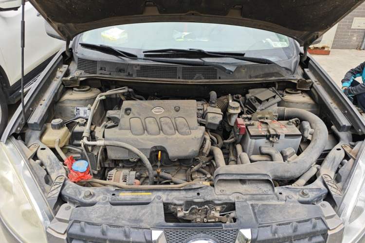 Used Nissan Qashqai 2010 20X LE CVT 2WD Engine Bay