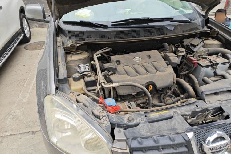 Used Nissan Qashqai 2010 20X LE CVT 2WD Engine Bay Right