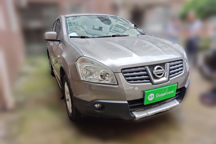 Used Nissan Qashqai 2010 20X LE CVT 2WD Front Right 45 Deg