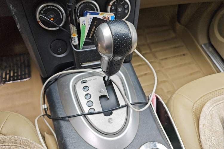 Used Nissan Qashqai 2010 20X LE CVT 2WD Gear Lever