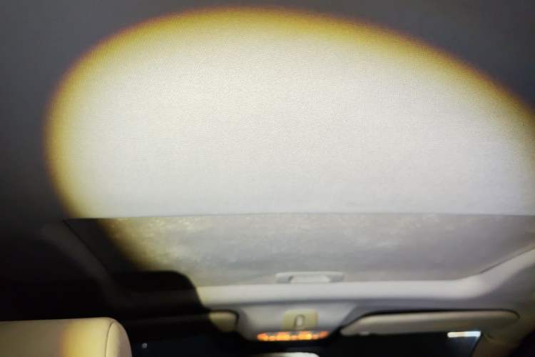 Used Nissan Qashqai 2010 20X LE CVT 2WD Headliner
