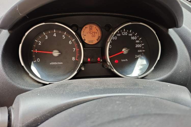 Used Nissan Qashqai 2010 20X LE CVT 2WD Instrument Cluster