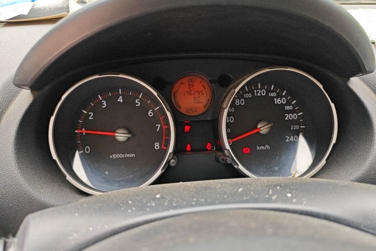 Used Nissan Qashqai 2010 20X LE CVT 2WD Instrument Cluster