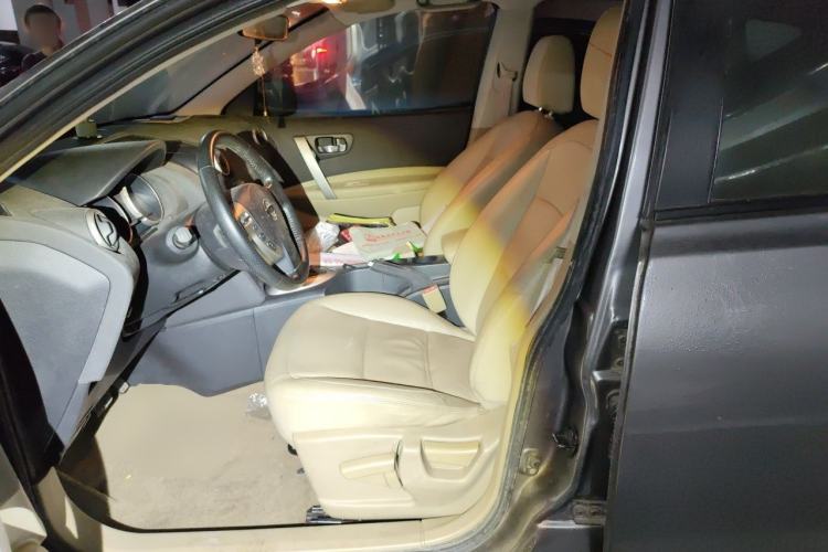 Used Nissan Qashqai 2010 20X LE CVT 2WD Left Front Seat