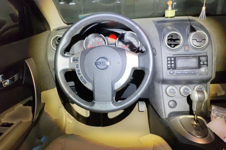 Used Nissan Qashqai 2010 20X LE CVT 2WD Steering Wheel