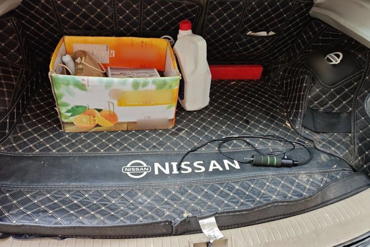 Used Nissan Qashqai 2010 20X LE CVT 2WD Trunk