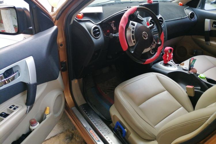 Used Nissan Qashqai 2010 20XFOUR Dragon CVT 4WD Driver Seat