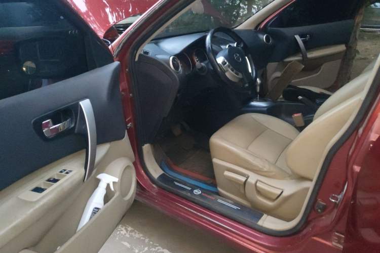 Used Nissan Qashqai 2010 20X LE CVT 2WD Driver Seat