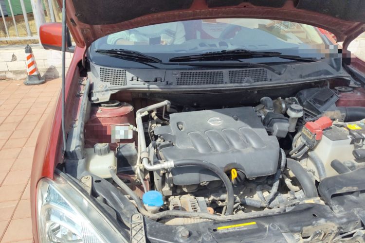 Used Nissan Qashqai 2010 20X LE CVT 2WD Engine Bay Right