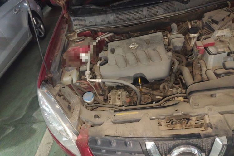 Used Nissan Qashqai 2010 20S Fire CVT 2WD Engine Bay Right