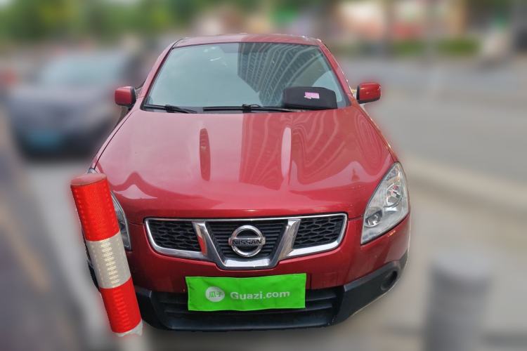 Used Nissan Qashqai 2010 20S Fire CVT 2WD Front Right 45 Deg