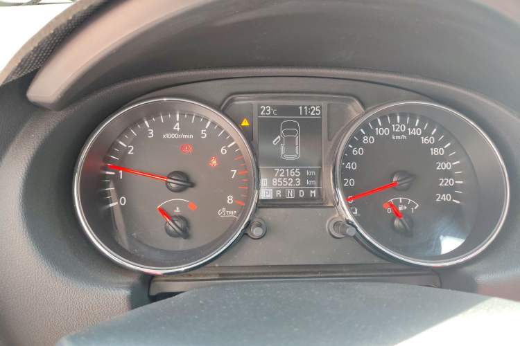 Used Nissan Qashqai 2010 20X LE CVT 2WD Instrument Cluster