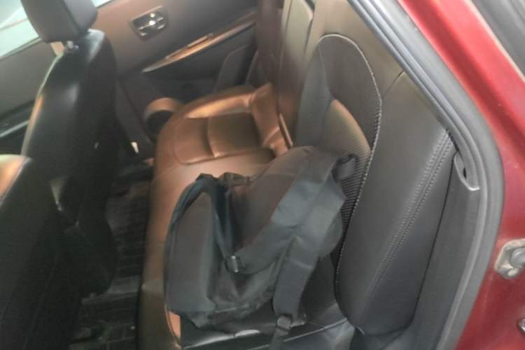 Used Nissan Qashqai 2010 20X LE CVT 2WD Left Rear Seat