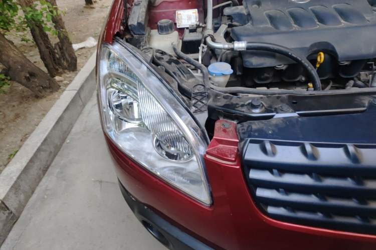 Used Nissan Qashqai 2010 20X LE CVT 2WD Right Front Headlight