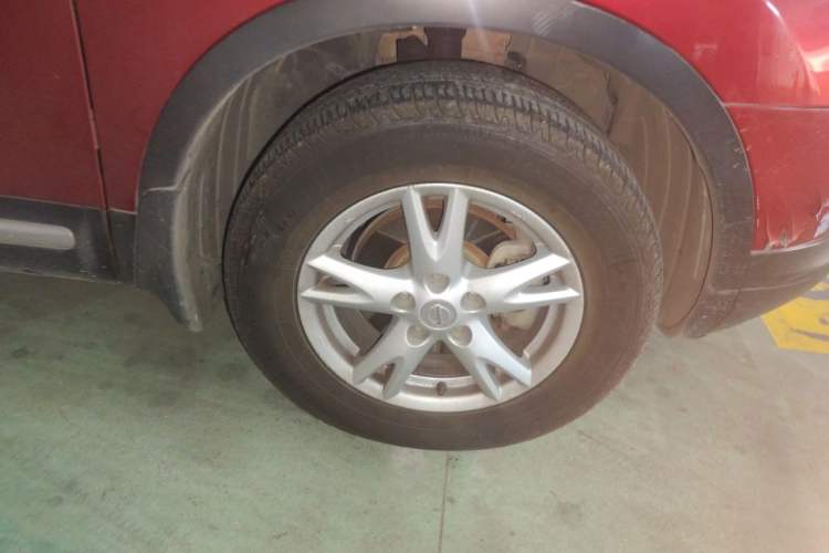 Used Nissan Qashqai 2010 20S Fire CVT 2WD Right Front Wheel Hub