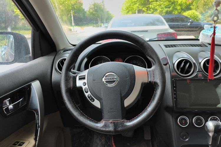 Used Nissan Qashqai 2010 20X LE CVT 2WD Steering Wheel