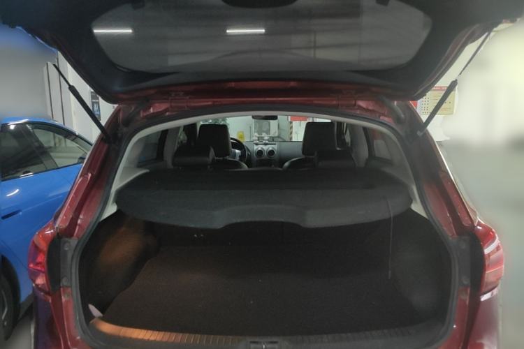 Used Nissan Qashqai 2010 20X LE CVT 2WD Trunk
