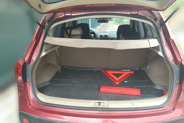 Used Nissan Qashqai 2010 20X LE CVT 2WD Trunk