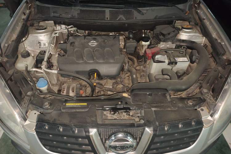 Used Nissan Qashqai 2010 20X LE CVT 2WD Engine Bay