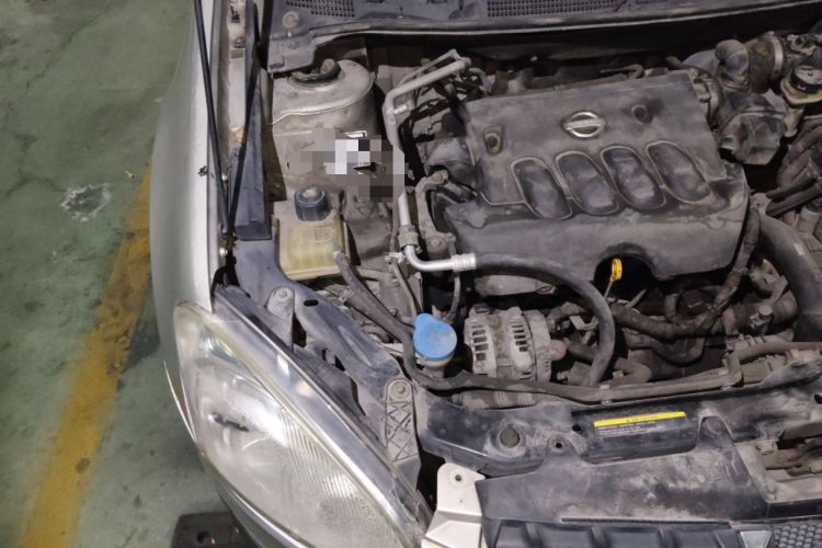 Used Nissan Qashqai 2010 20X LE CVT 2WD Engine Bay Right