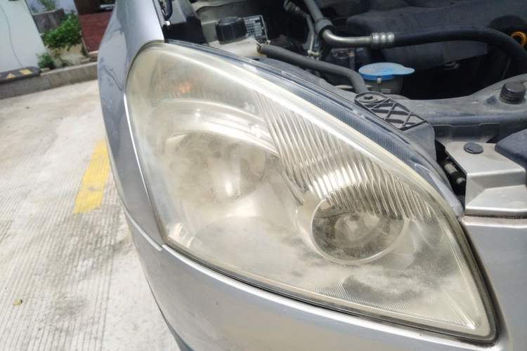 Used Nissan Qashqai 2010 20X LE CVT 2WD Right Front Headlight