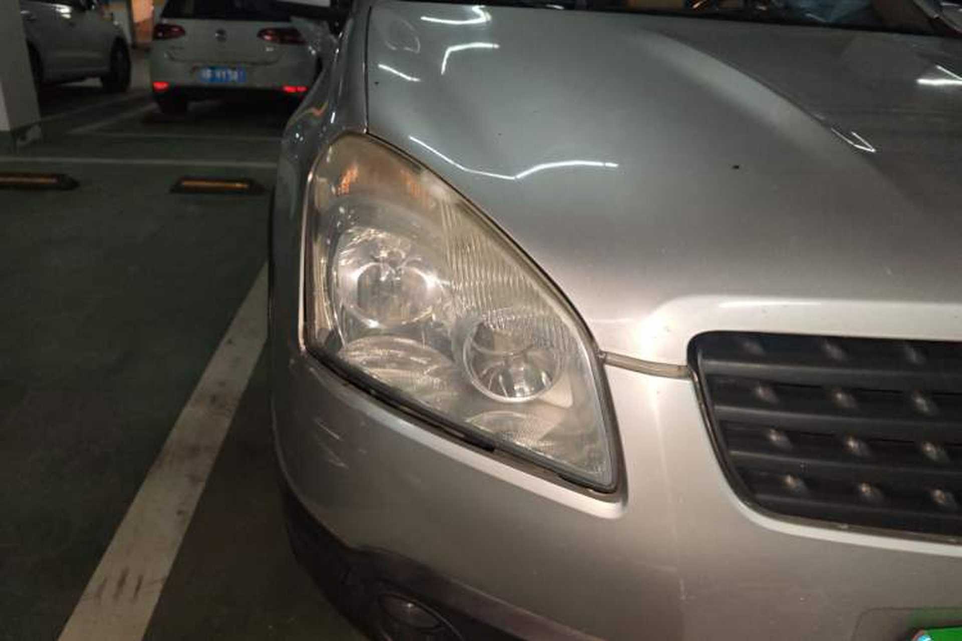 Used Nissan Qashqai 2010 20X LE CVT 2WD Right Front Headlight