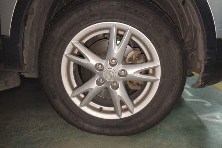 Used Nissan Qashqai 2010 20X LE CVT 2WD Right Front Wheel Hub