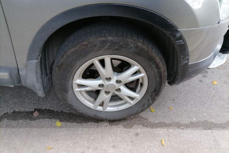 Used Nissan Qashqai 2010 20X LE CVT 2WD Right Front Wheel Hub