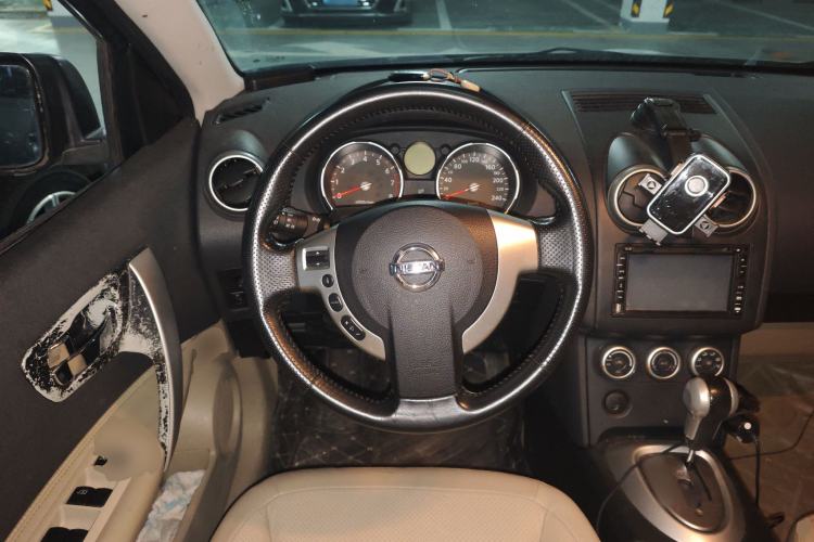 Used Nissan Qashqai 2010 20X LE CVT 2WD Steering Wheel