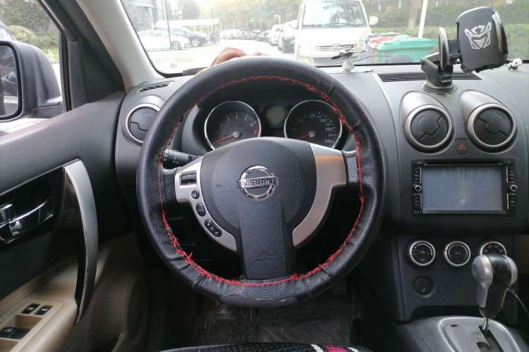 Used Nissan Qashqai 2010 20X LE CVT 2WD Steering Wheel