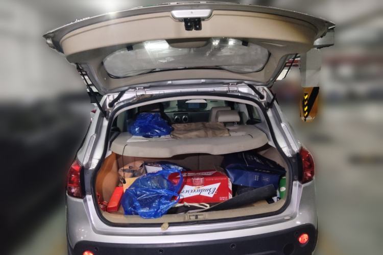 Used Nissan Qashqai 2010 20X LE CVT 2WD Trunk