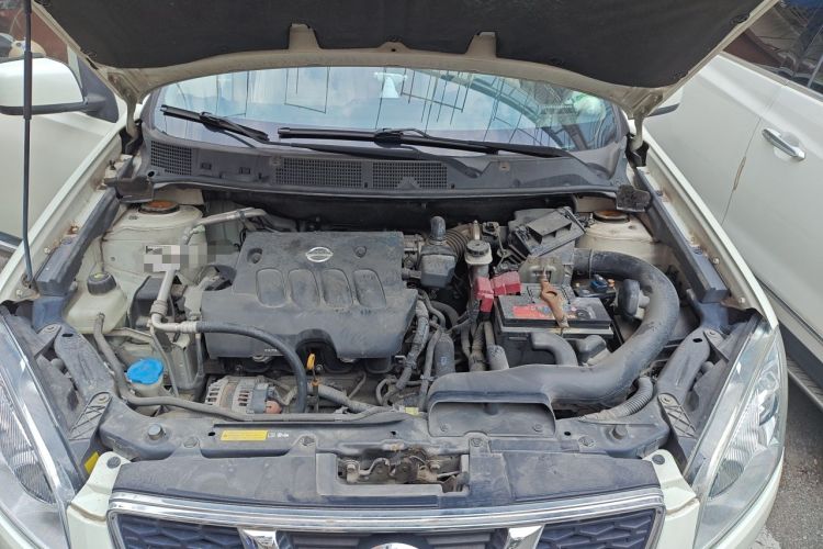 Used Nissan Qashqai 2010 20S Fire 6MT 2WD Engine Bay