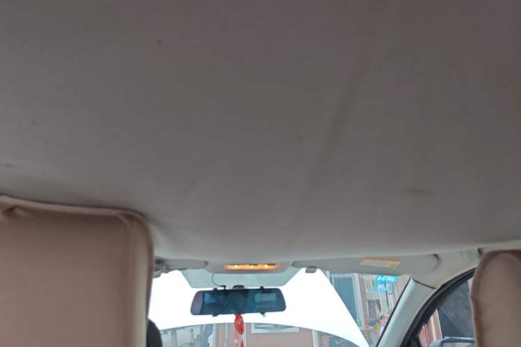 Used Nissan Qashqai 2010 20S Fire 6MT 2WD Headliner
