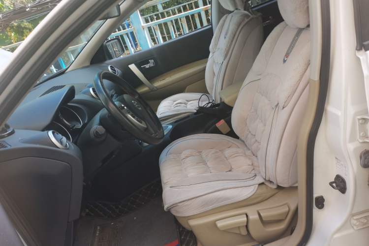 Used Nissan Qashqai 2010 20X LE CVT 2WD Left Front Seat