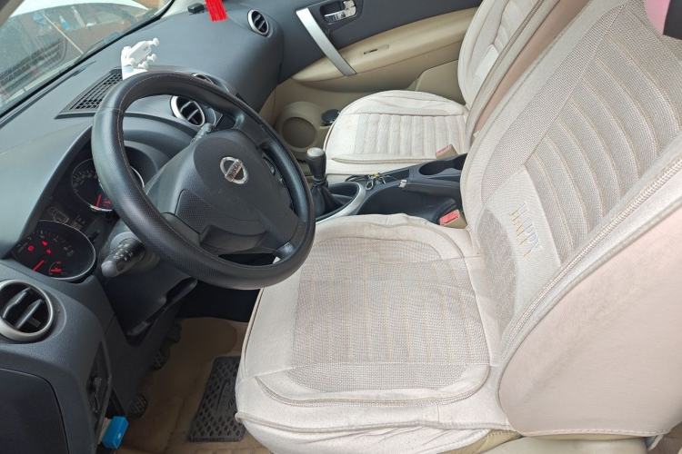 Used Nissan Qashqai 2010 20S Fire 6MT 2WD Left Front Seat