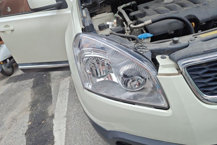 Used Nissan Qashqai 2010 20S Fire 6MT 2WD Right Front Headlight