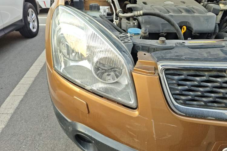 Used Nissan Qashqai 2010 20XFOUR Dragon CVT 4WD Right Front Headlight