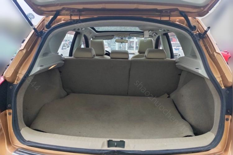 Used Nissan Qashqai 2010 20XFOUR Dragon CVT 4WD Trunk