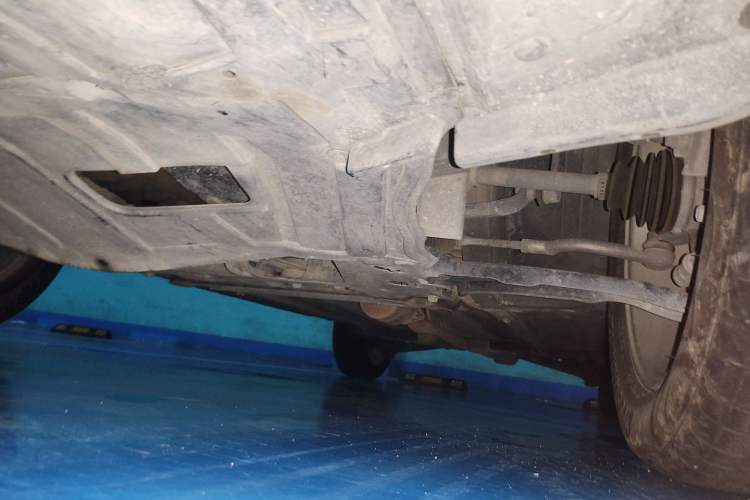 Used Nissan Qashqai 2011 2.0 XV Lea CVT 2WD Chassis Front Left