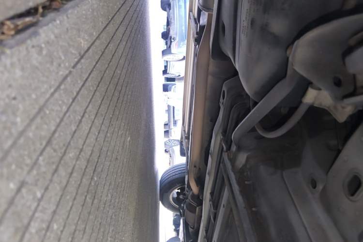 Used Nissan Qashqai 2011 2.0 XL Fire CVT 2WD Chassis Rear Right