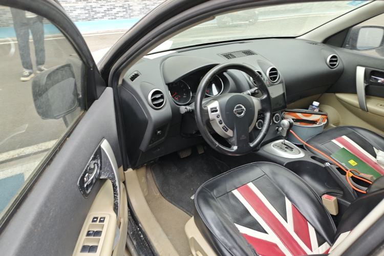 Used Nissan Qashqai 2011 2.0 XV Lea CVT 2WD Driver Seat