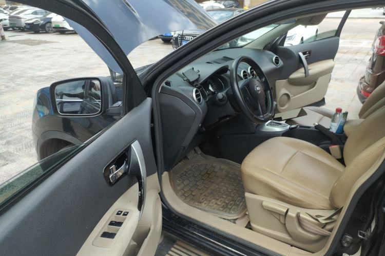Used Nissan Qashqai 2011 2.0 XL Fire CVT 2WD Driver Seat