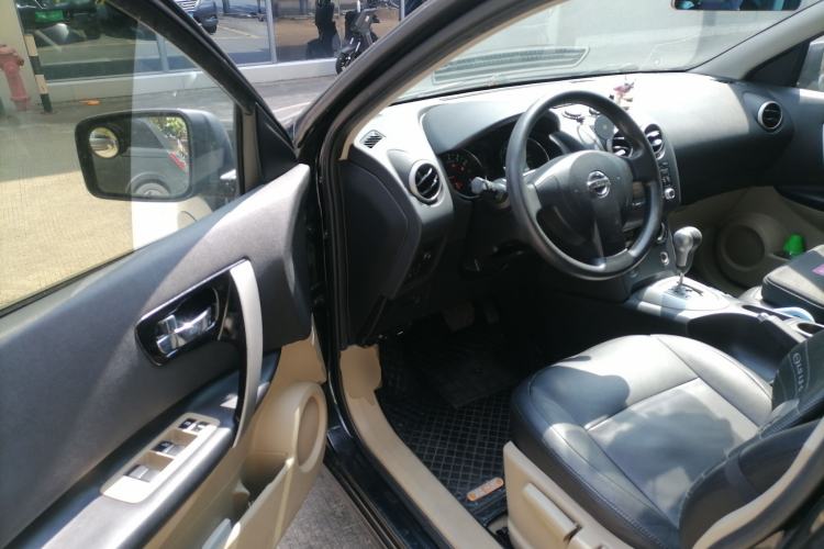 Used Nissan Qashqai 2011 2.0 XL Fire CVT 2WD Driver Seat